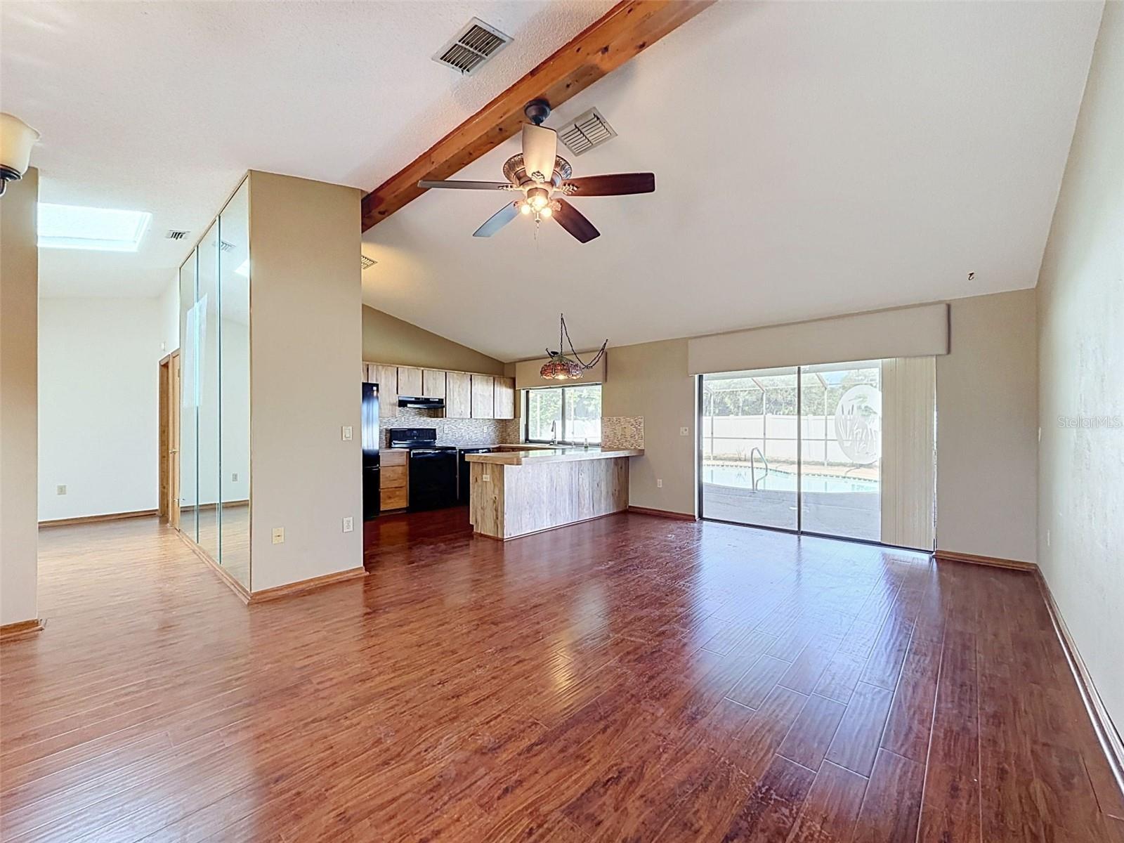 13241 HILLWOOD CIR — photo 15