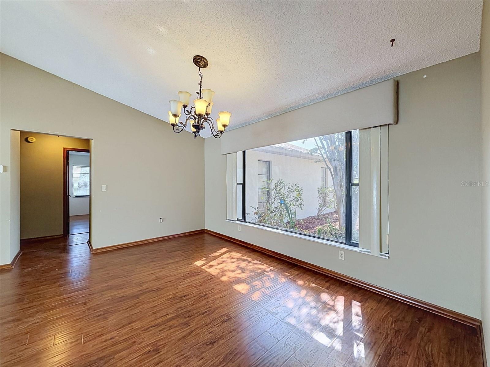 13241 HILLWOOD CIR — photo 12