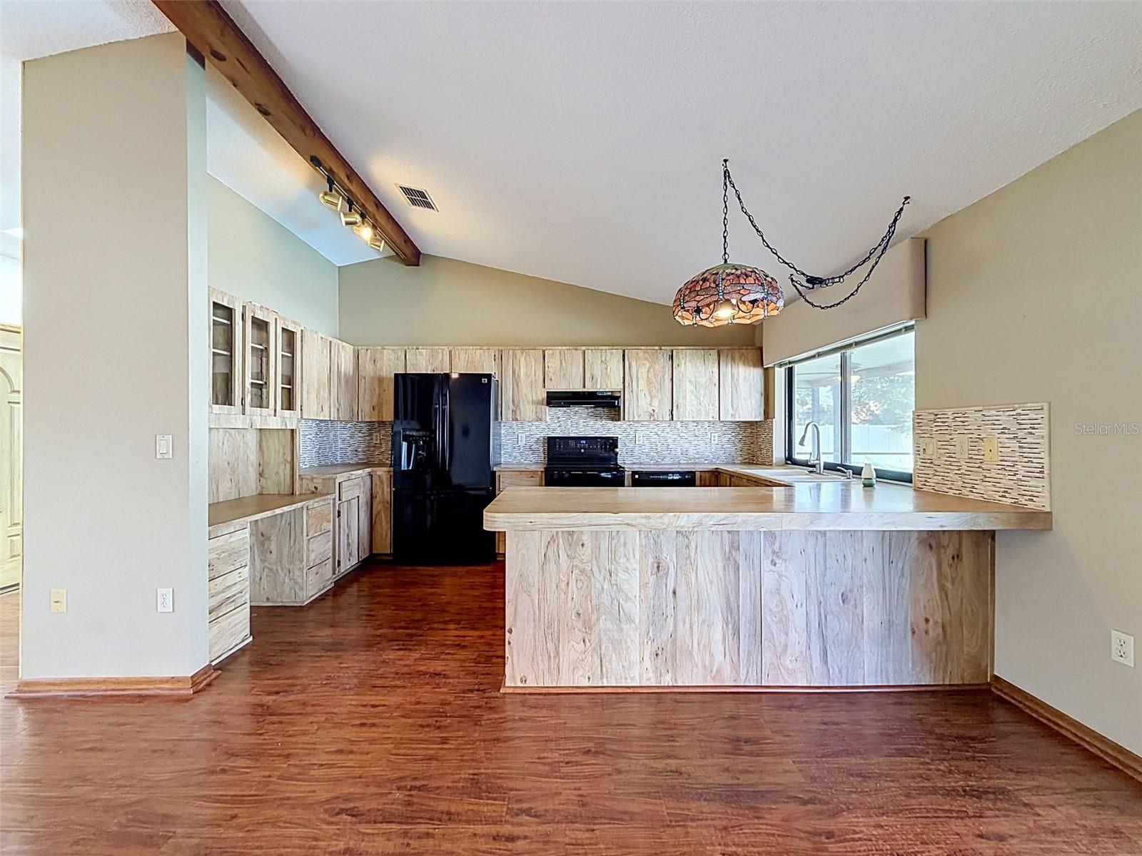 13241 HILLWOOD CIR — photo 9