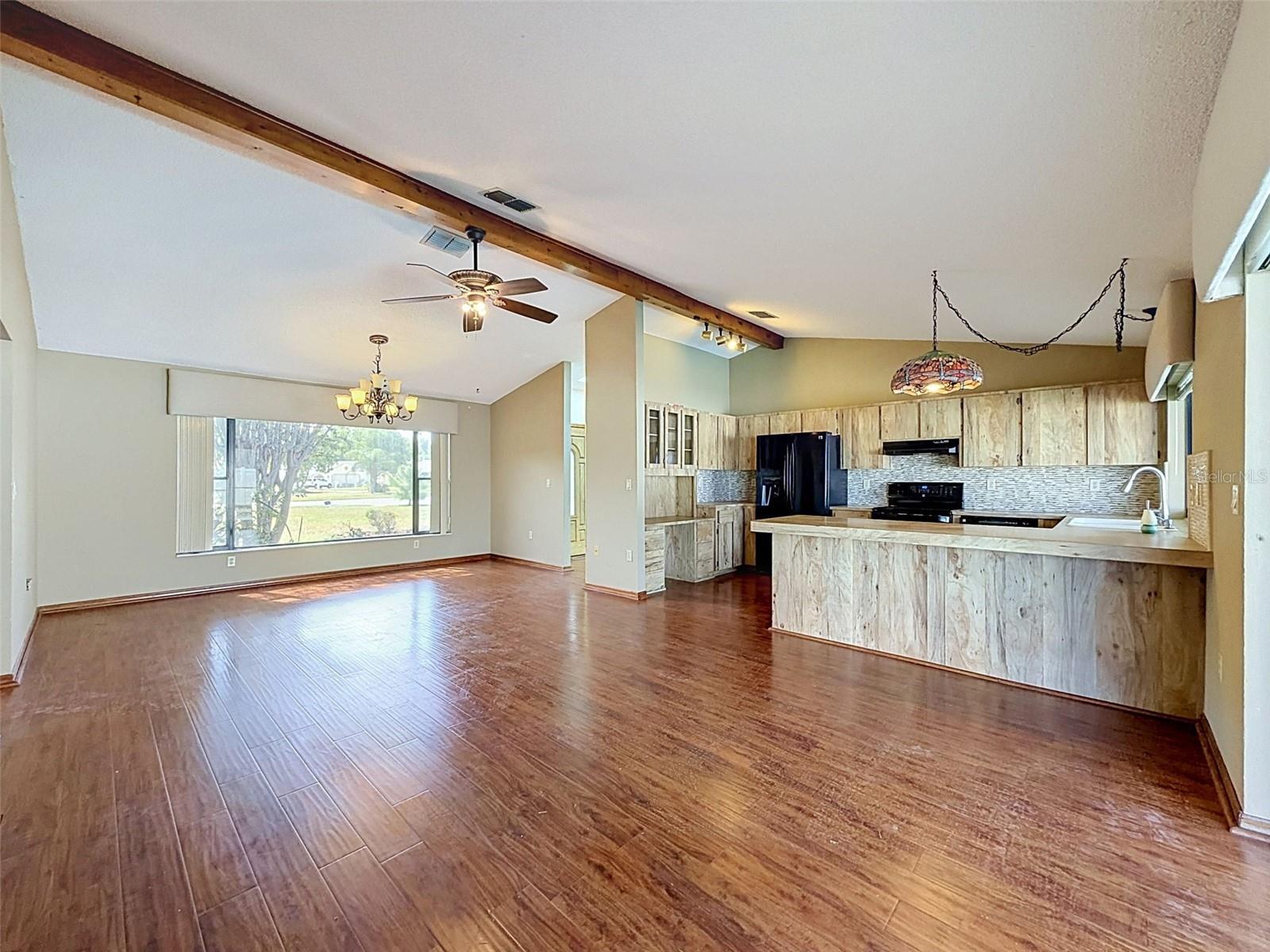 13241 HILLWOOD CIR — photo 17