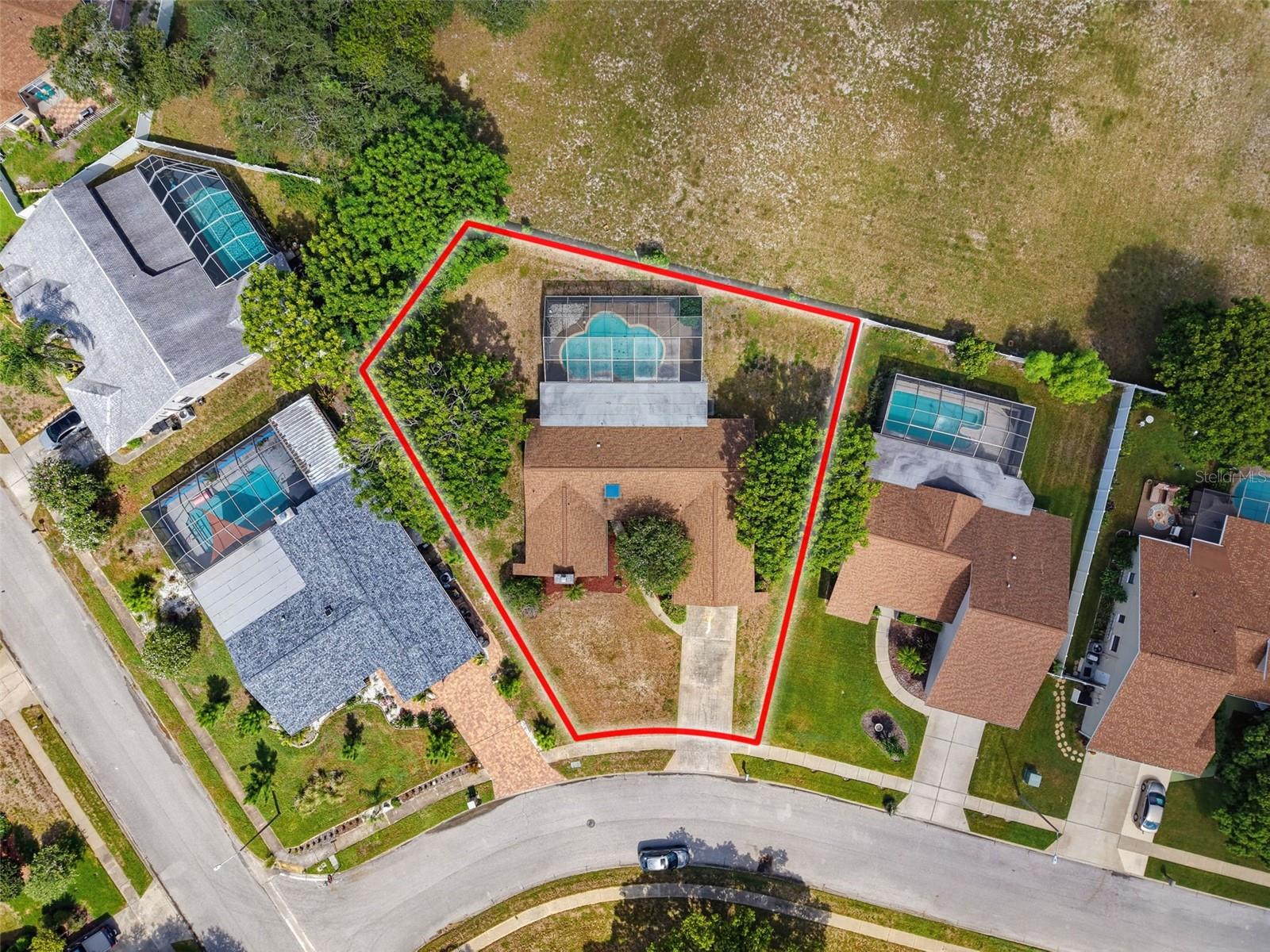 13241 HILLWOOD CIR — photo 41
