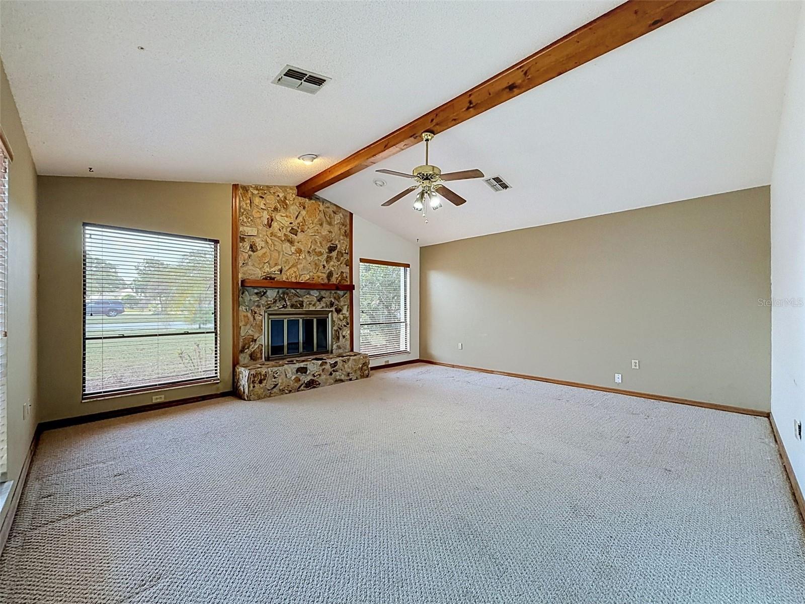 13241 HILLWOOD CIR — photo 5