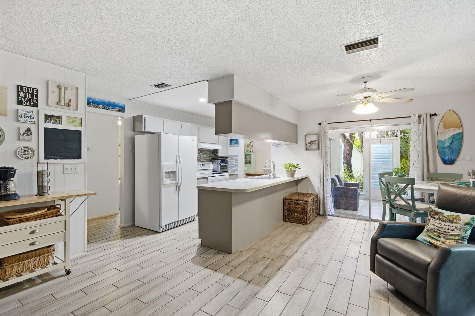 10624 ENCINO CT — photo 7