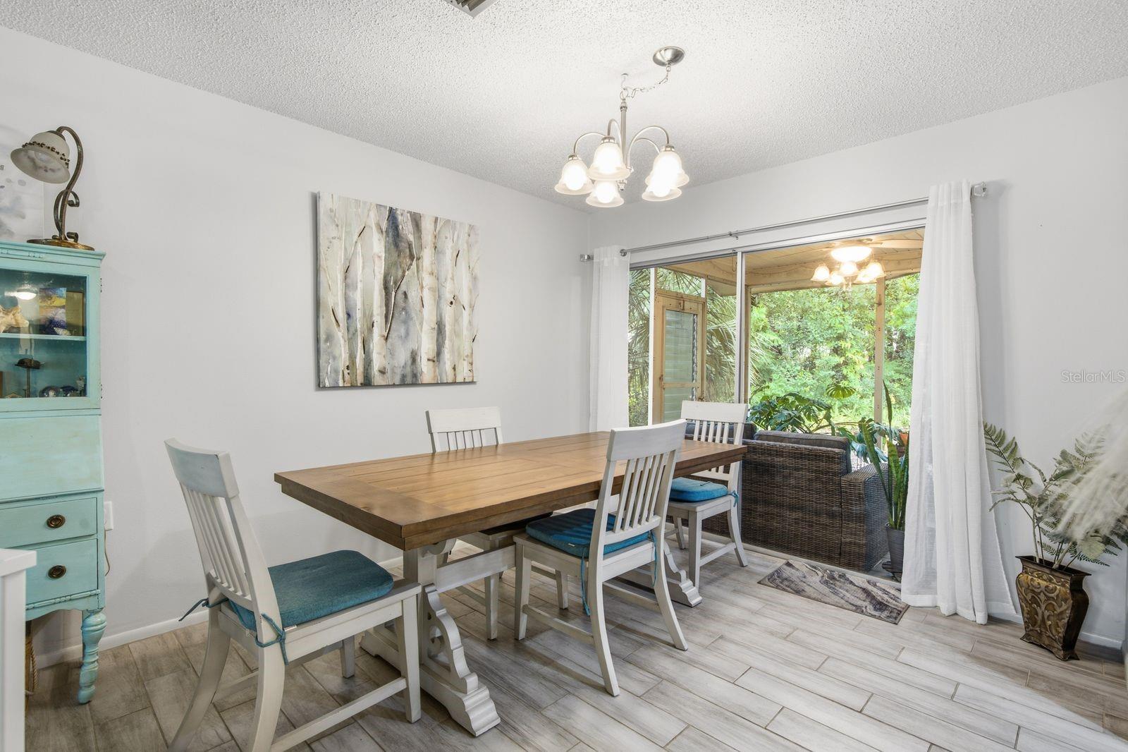 10624 ENCINO CT — photo 9