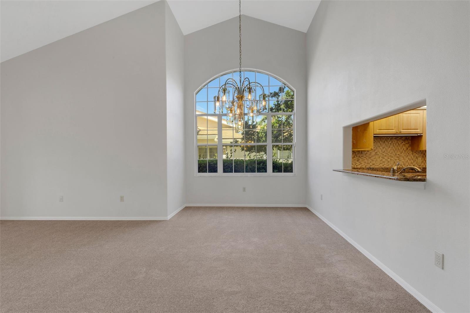 4044 PENSHURST PARK — photo 48