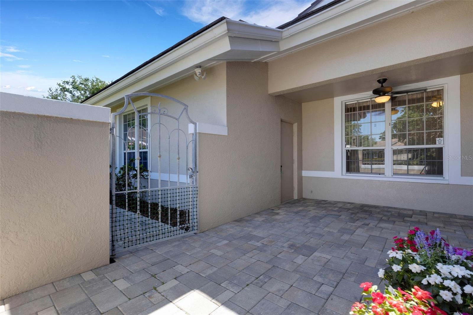 4044 PENSHURST PARK — photo 55