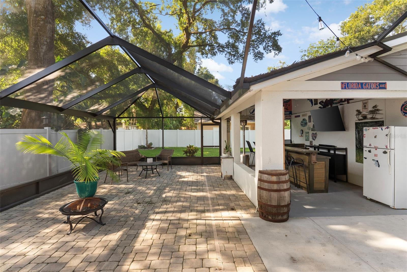 1015 E CRAWFORD ST — photo 26