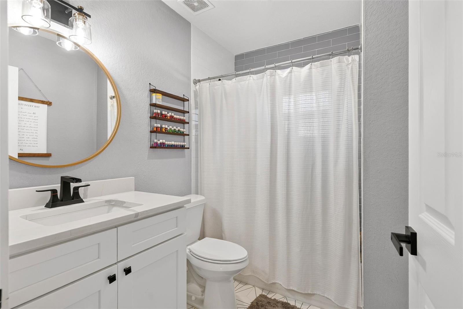 1015 E CRAWFORD ST — photo 23