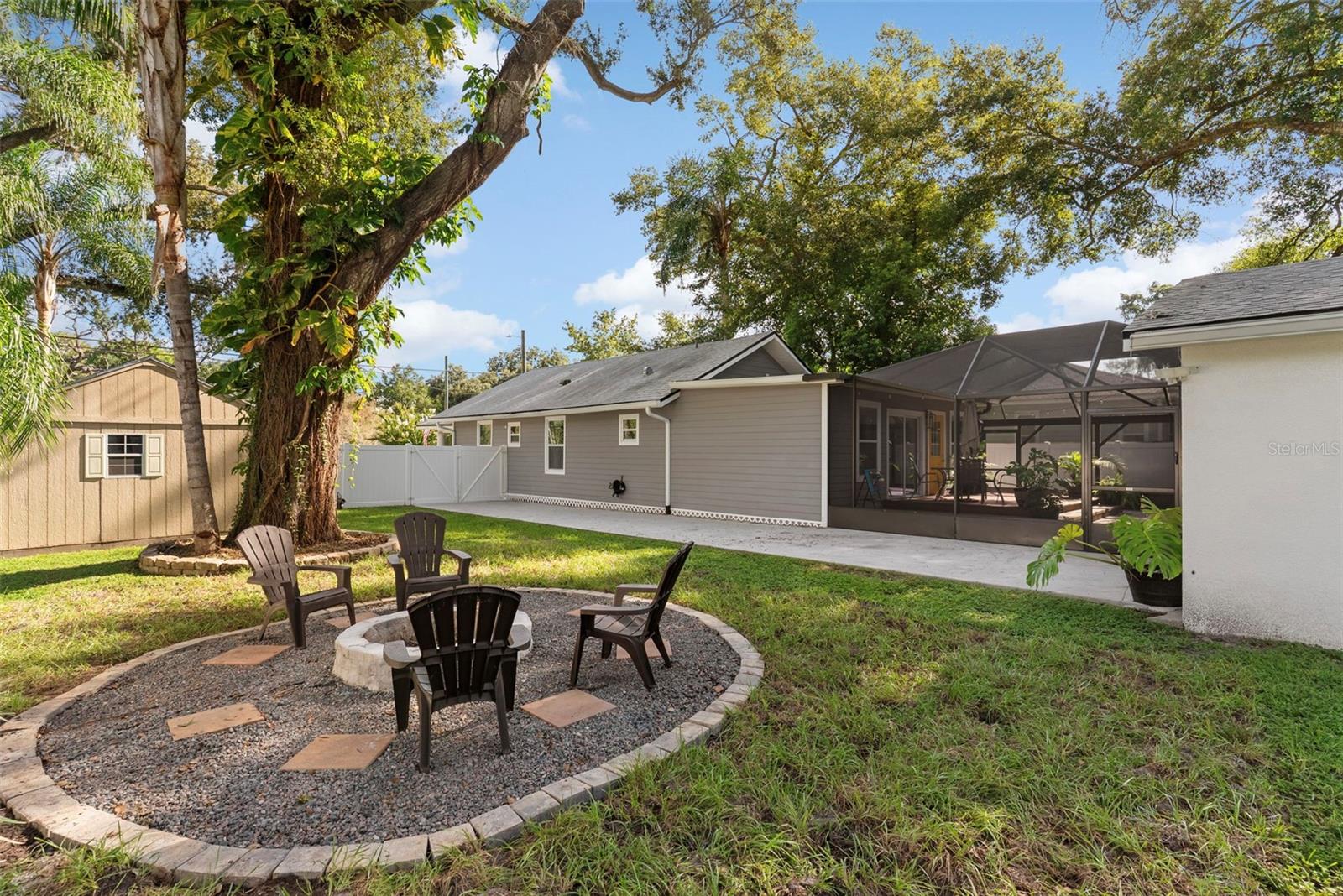 1015 E CRAWFORD ST — photo 30