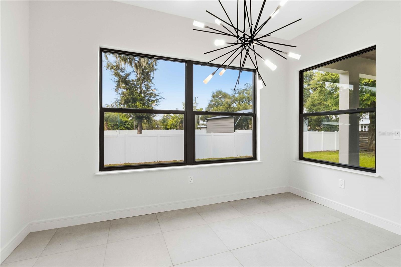 104 S MAKI RD — photo 12