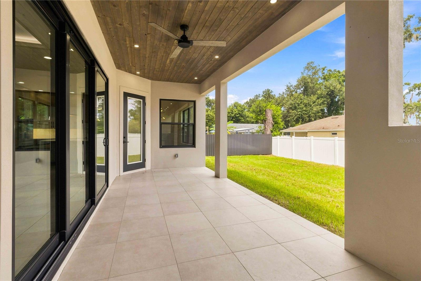 104 S MAKI RD — photo 32