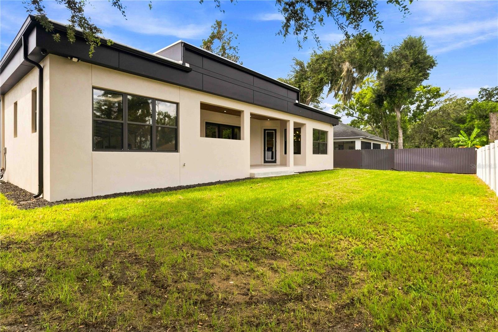 104 S MAKI RD — photo 36