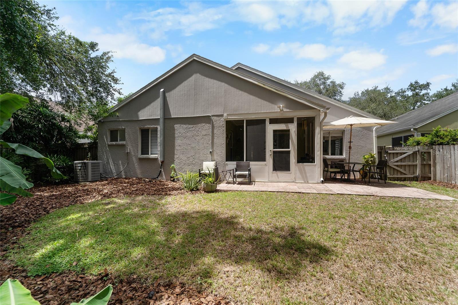 9720 FREDERICKSBURG RD — photo 34