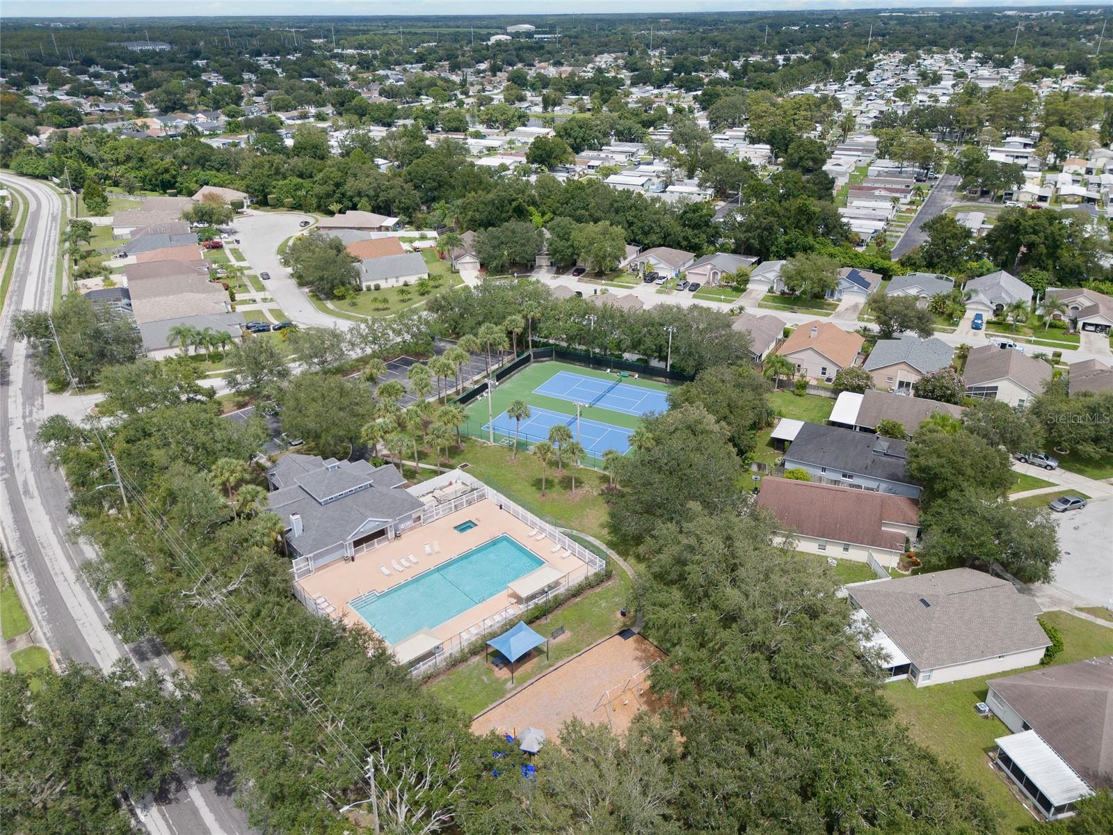 9720 FREDERICKSBURG RD — photo 36