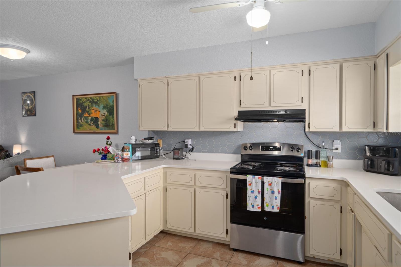 6328 POLK ST — photo 29