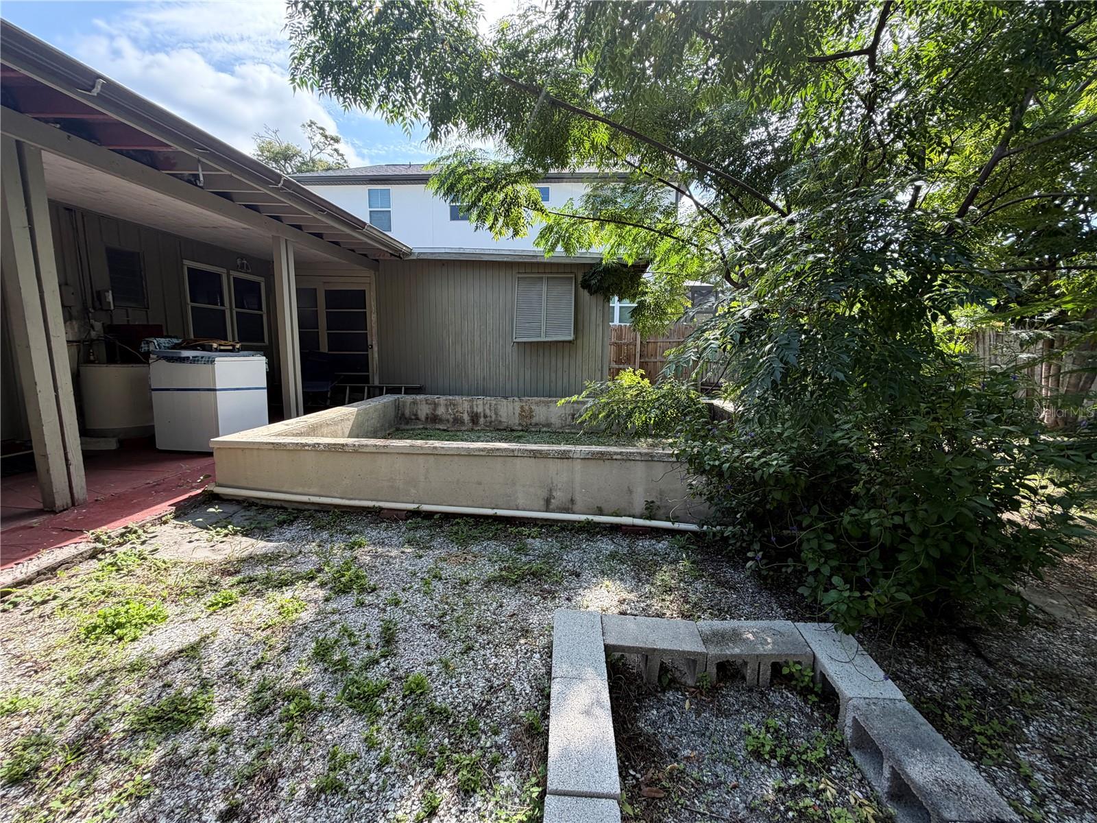 902 HIGHLAND ST ST — photo 12