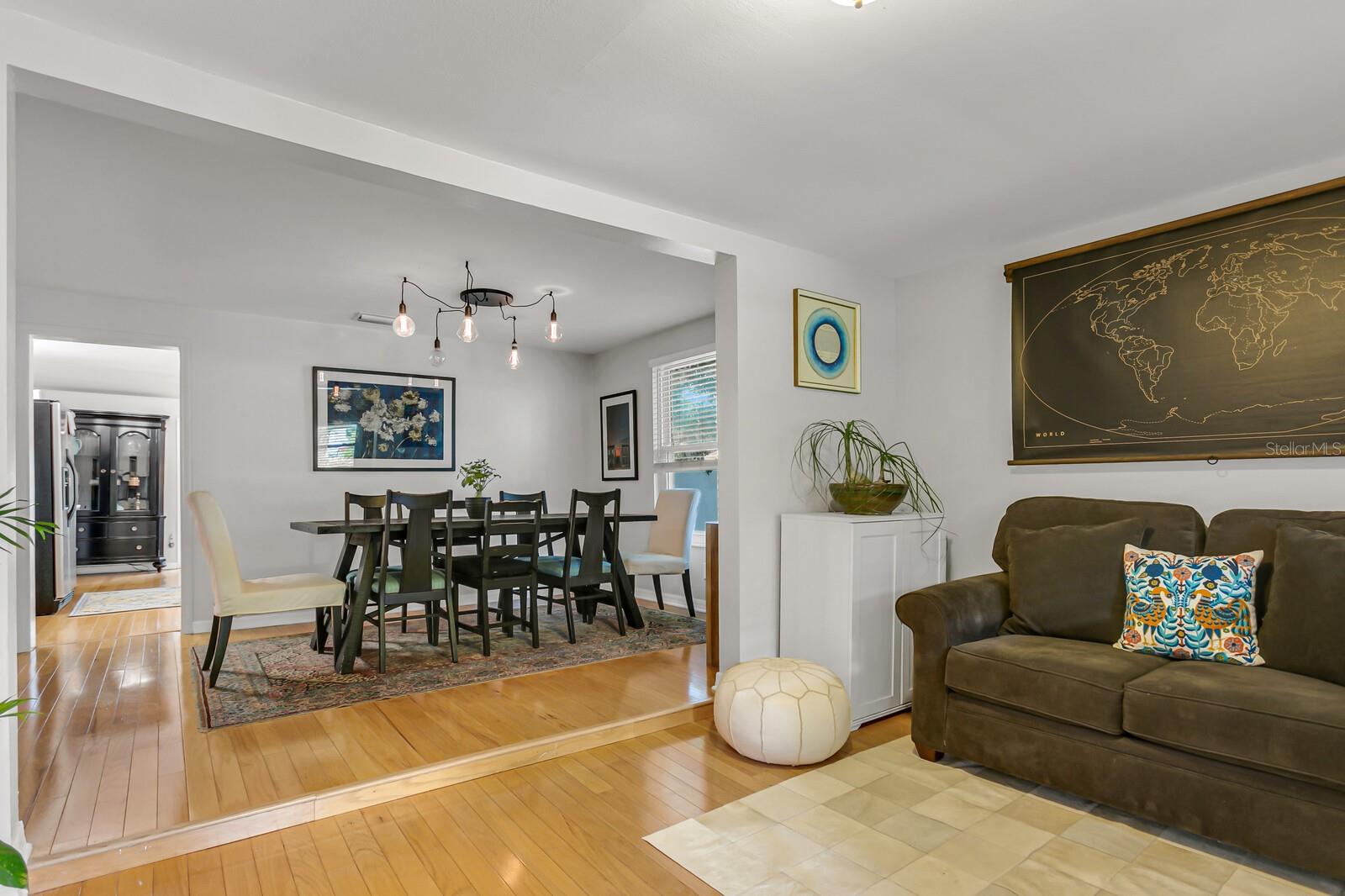 918 W BRADDOCK ST — photo 5