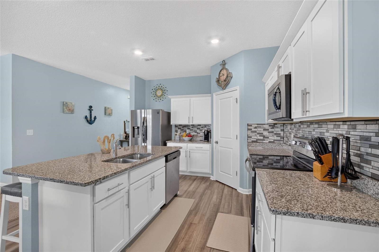 1325 ANCHOR BEND DR — photo 8