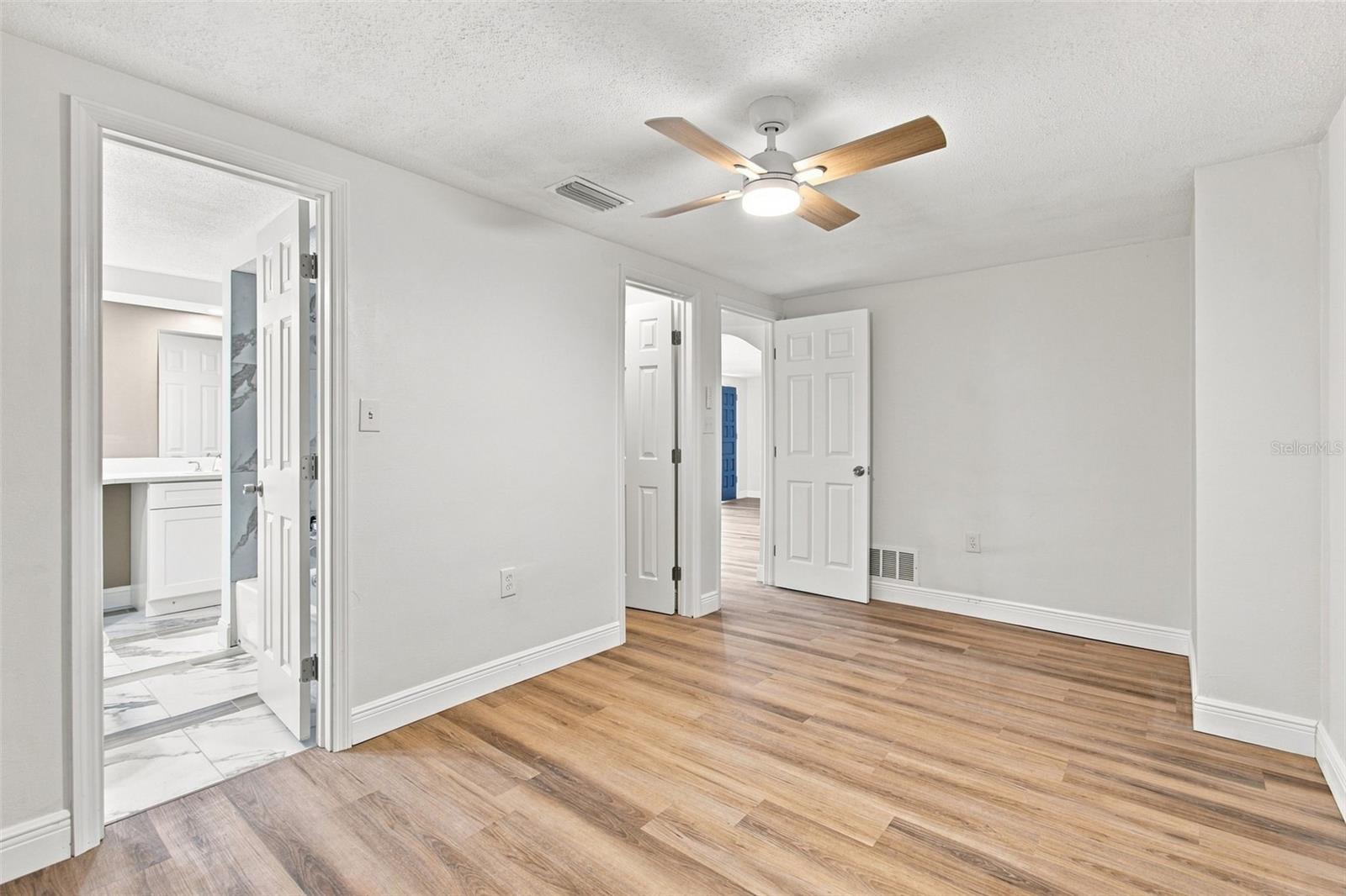 7025 WESTCOTT DR — photo 32