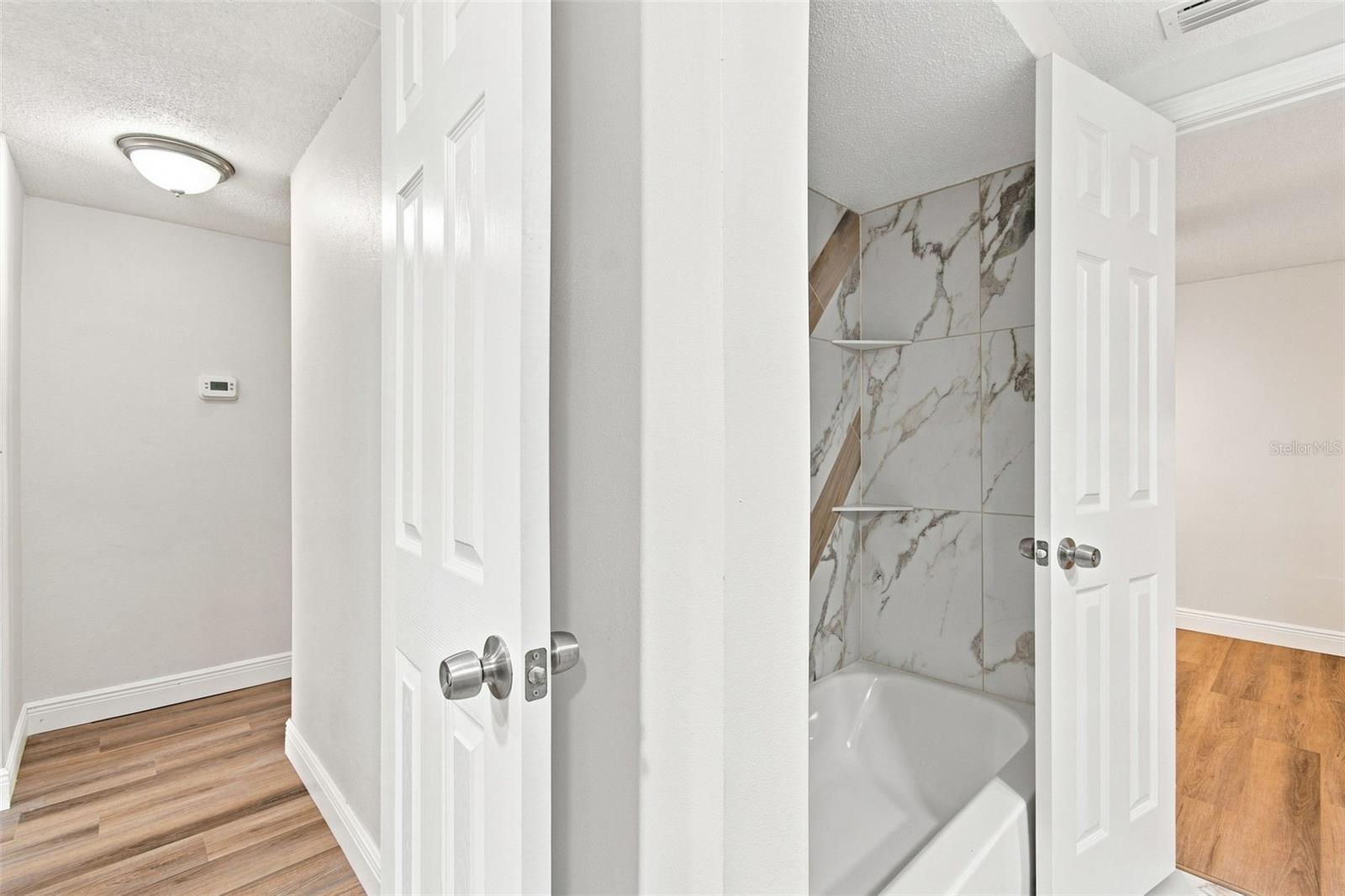 7025 WESTCOTT DR — photo 39