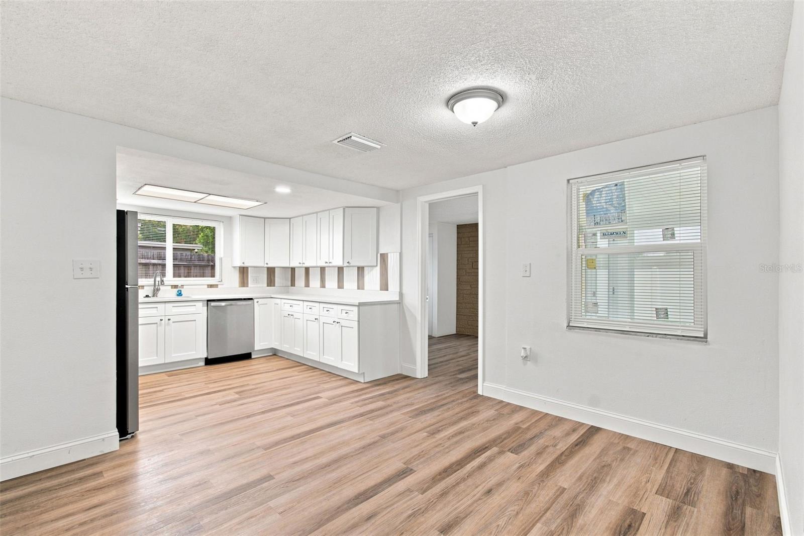 7025 WESTCOTT DR — photo 16