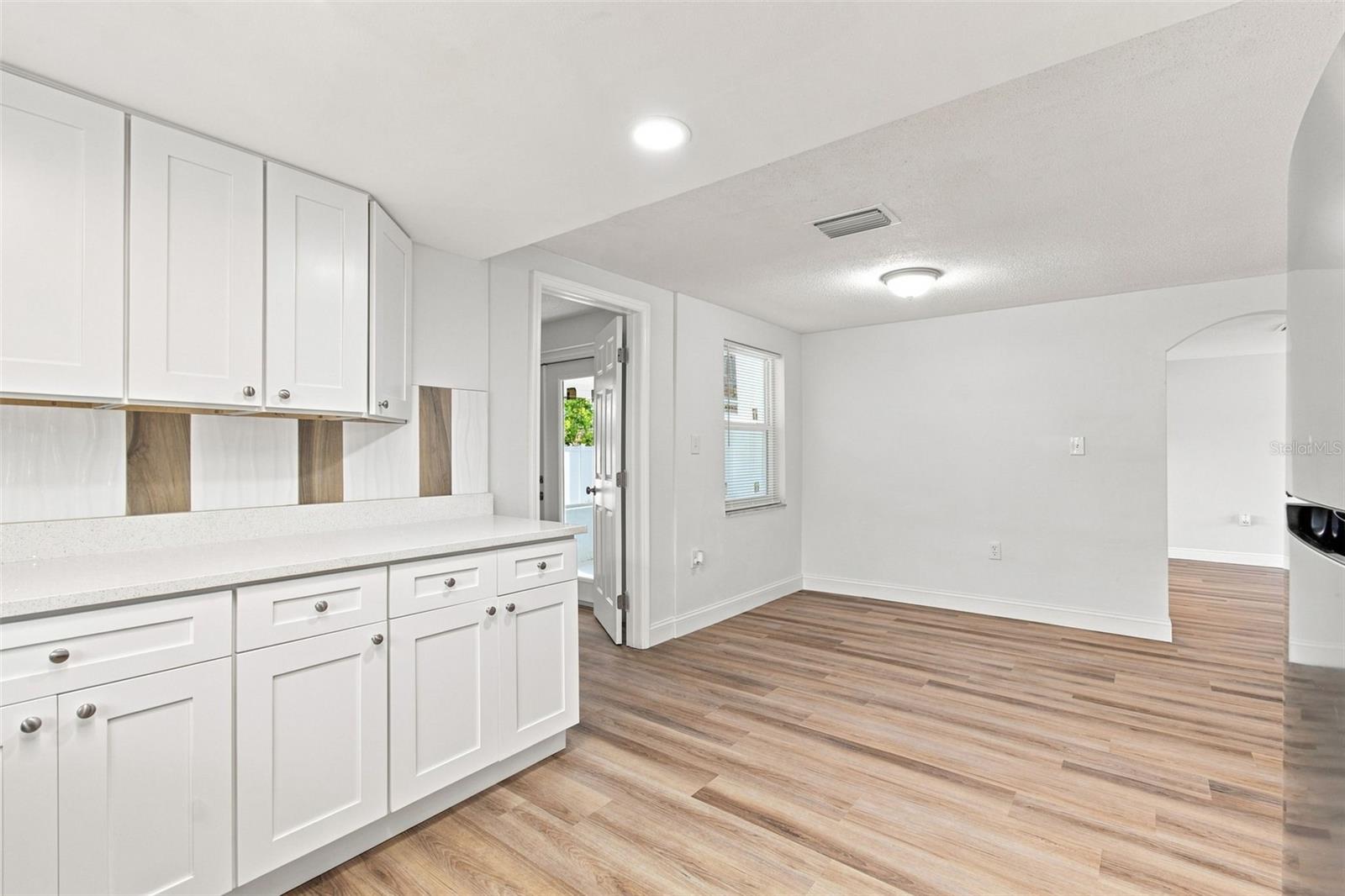 7025 WESTCOTT DR — photo 14