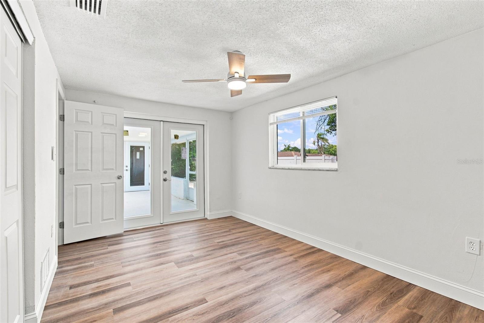 7025 WESTCOTT DR — photo 31