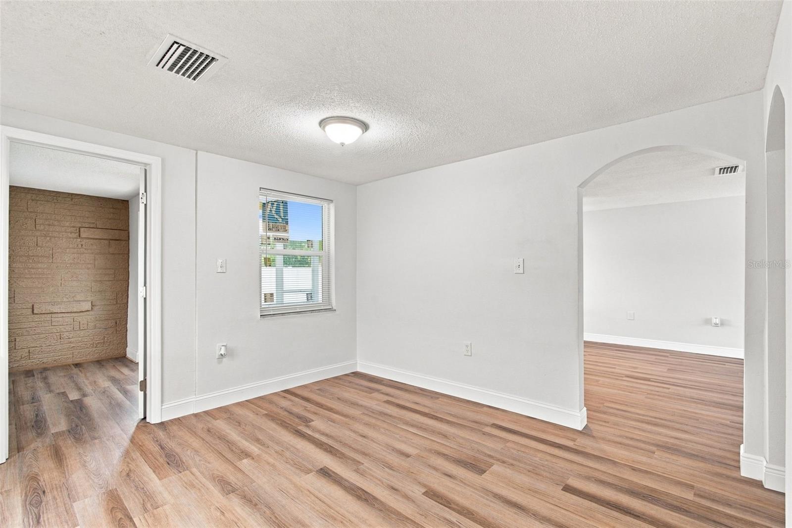 7025 WESTCOTT DR — photo 18