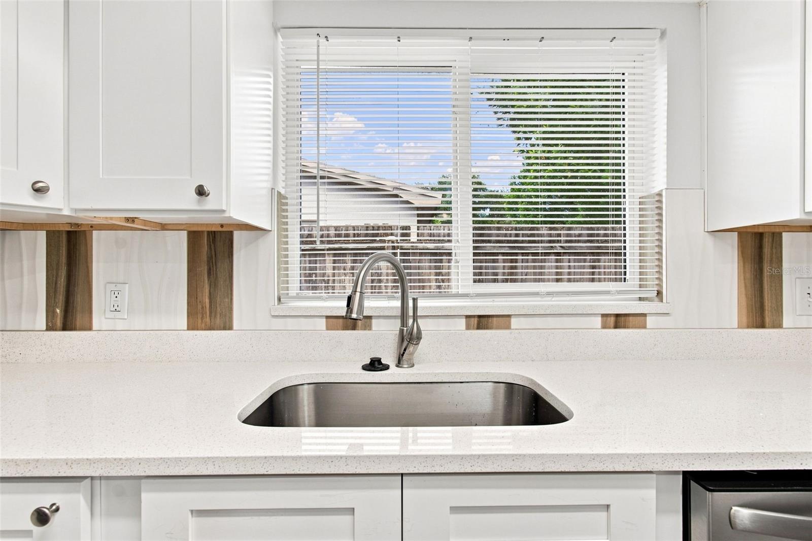 7025 WESTCOTT DR — photo 13