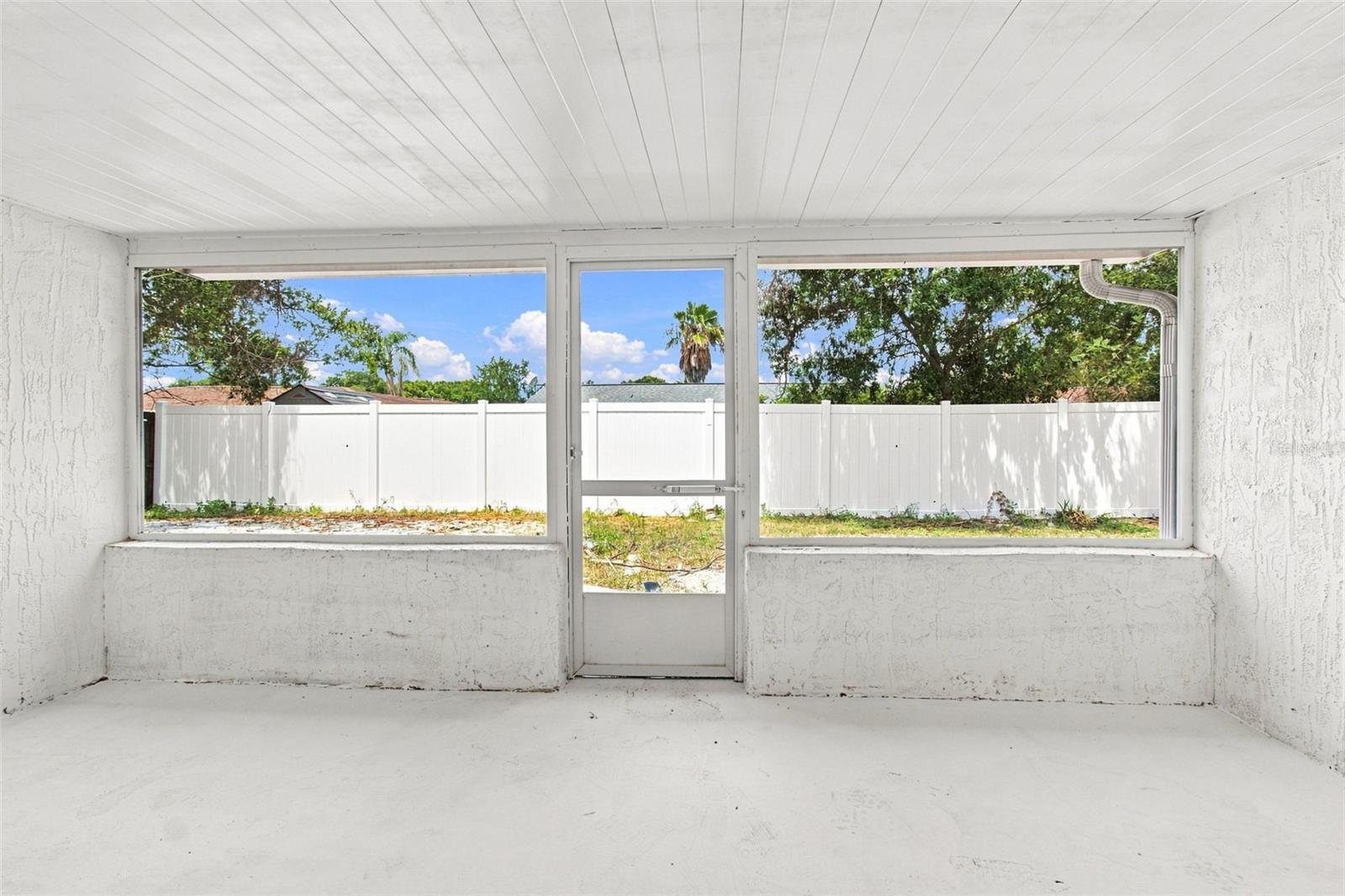 7025 WESTCOTT DR — photo 46