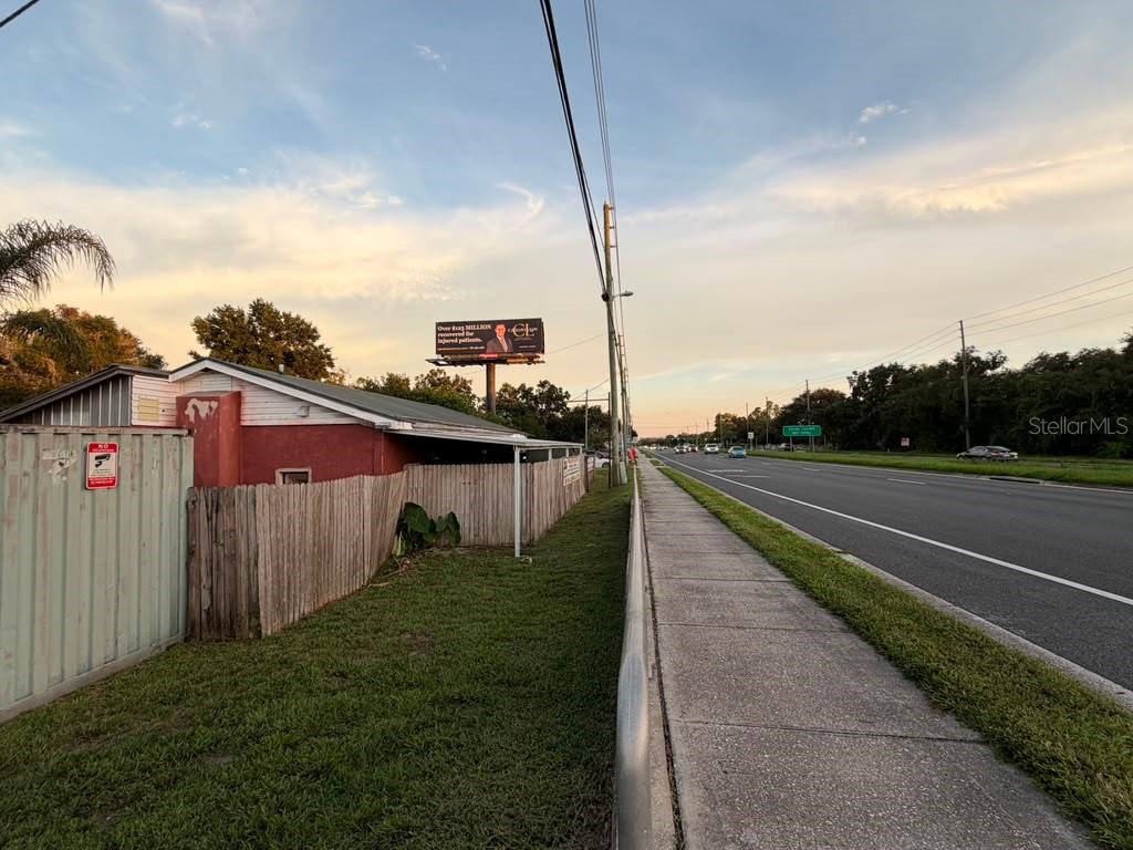 6012 LAND O LAKES BLVD — photo 9