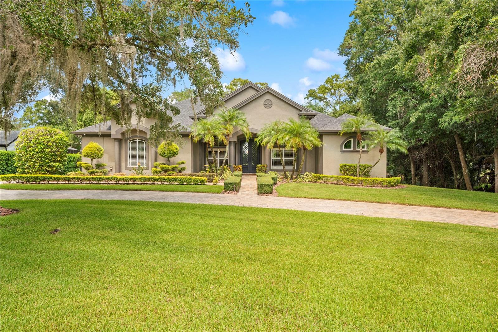 2805 BERWICK DR — photo 85
