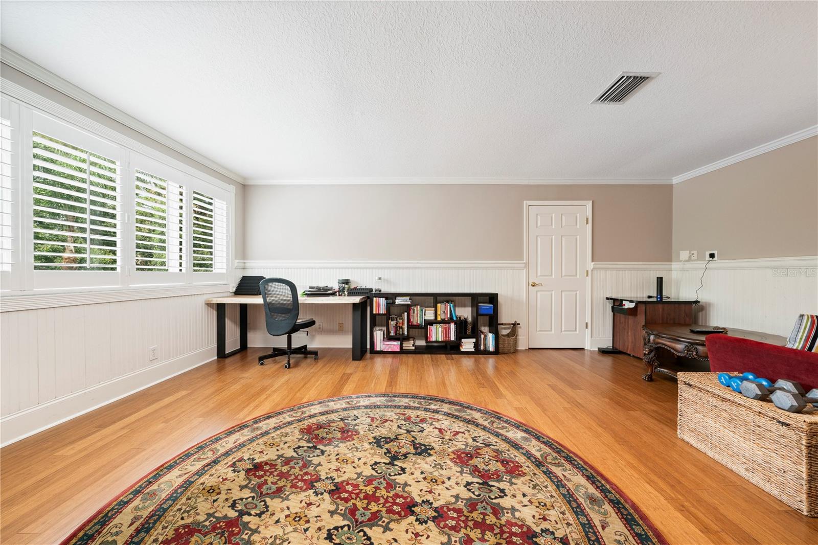2805 BERWICK DR — photo 55