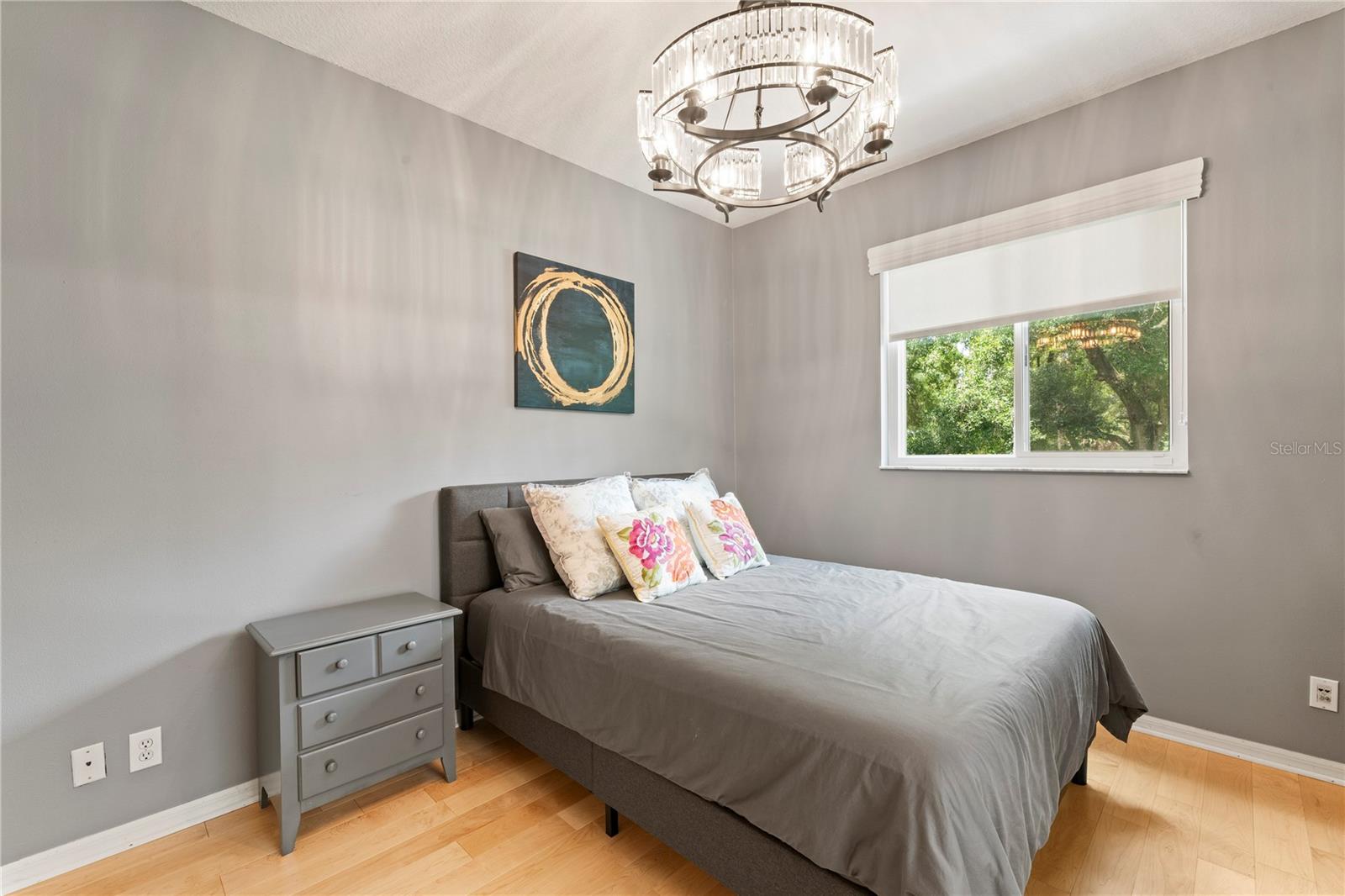2805 BERWICK DR — photo 38