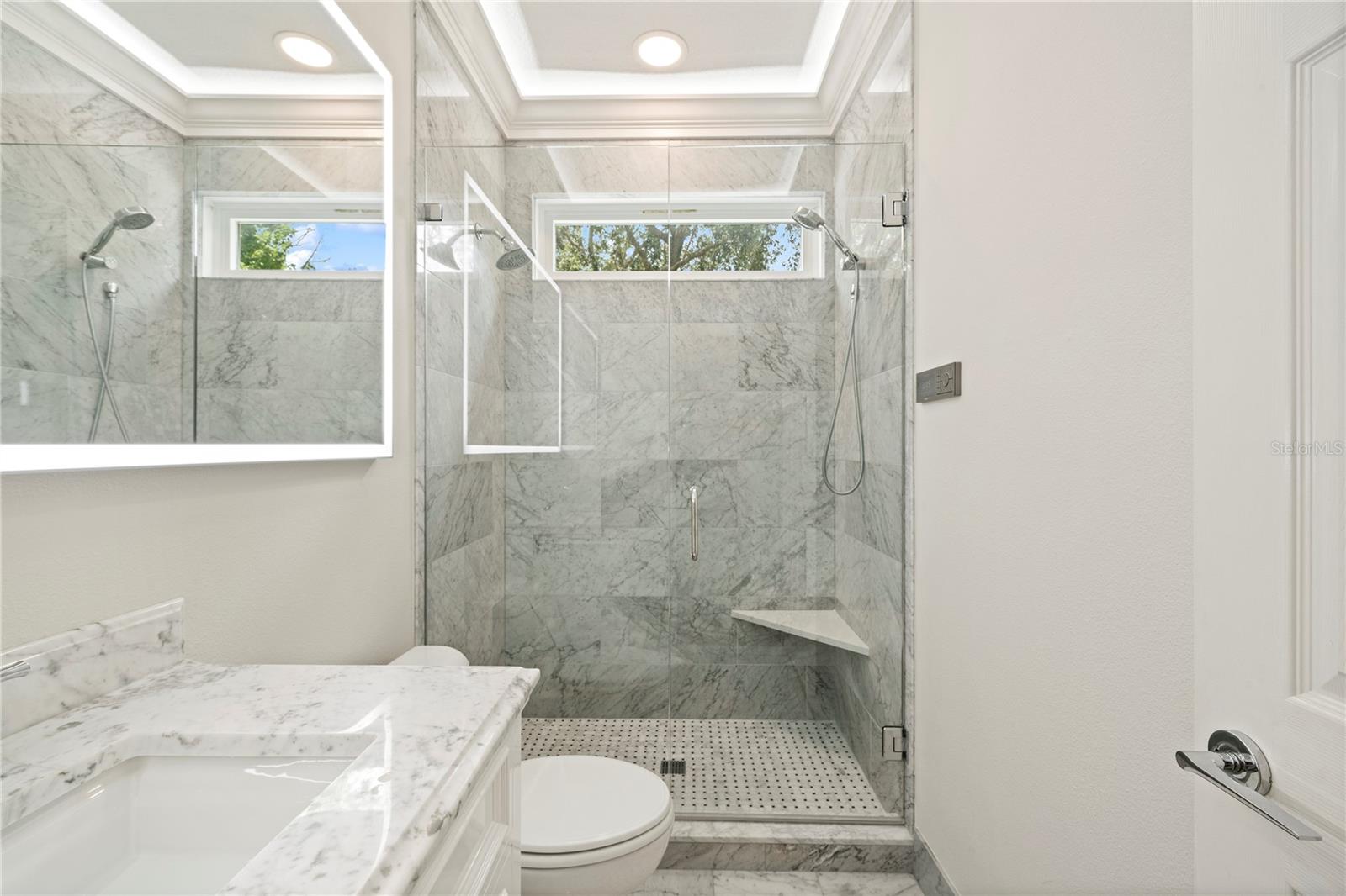 2805 BERWICK DR — photo 46