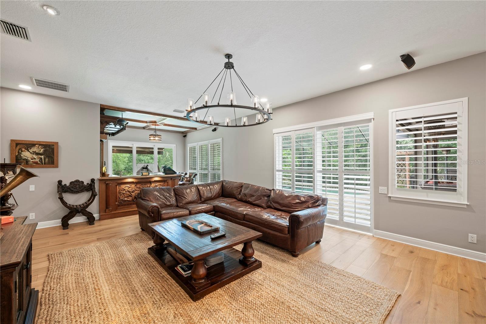 2805 BERWICK DR — photo 23