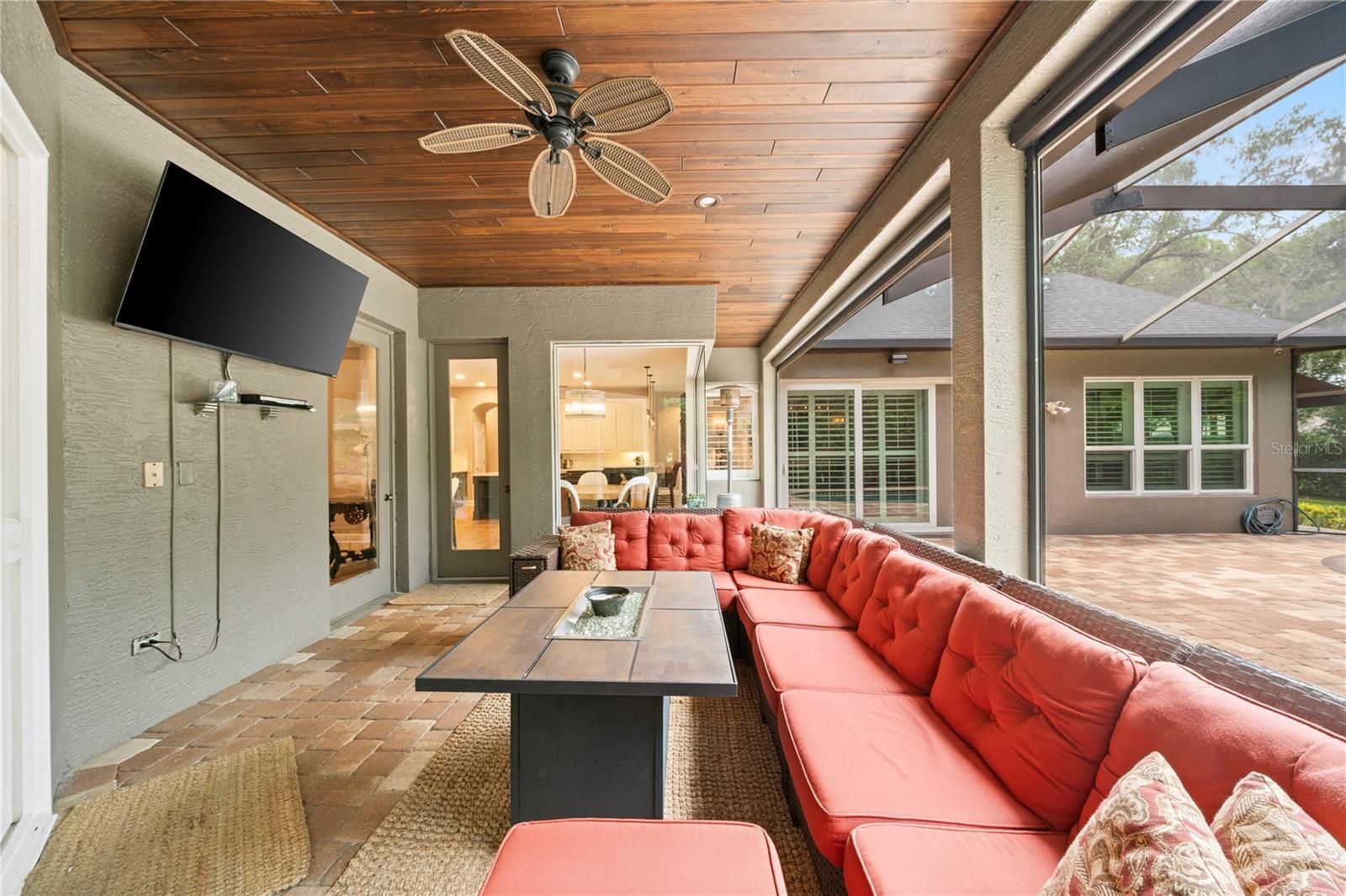 2805 BERWICK DR — photo 60