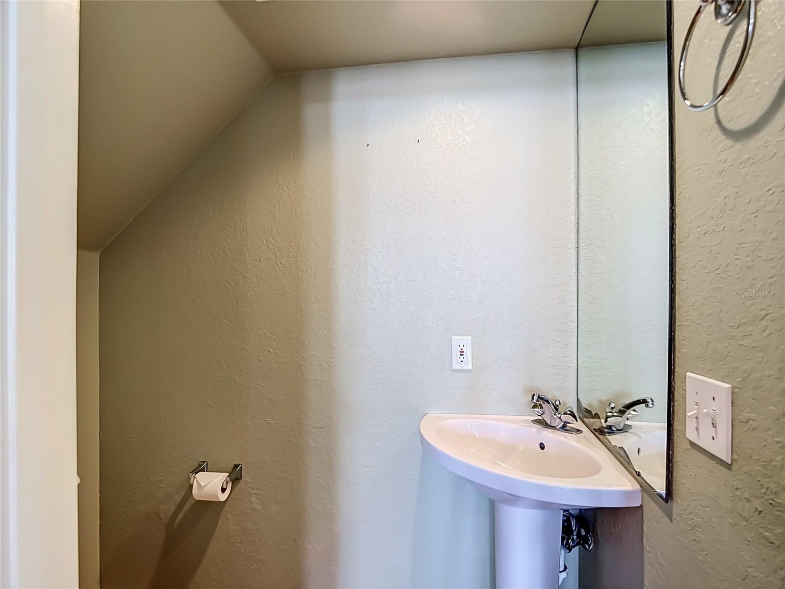 4008 BANGALOW PALM CT — photo 18