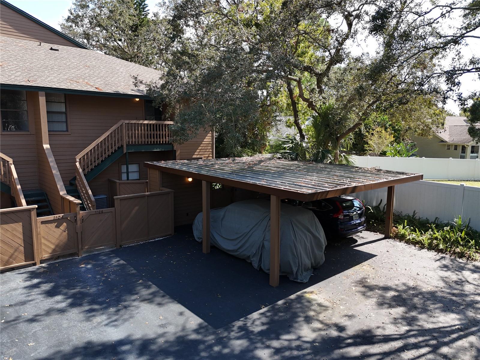 1106 LENNOX RD W — photo 2