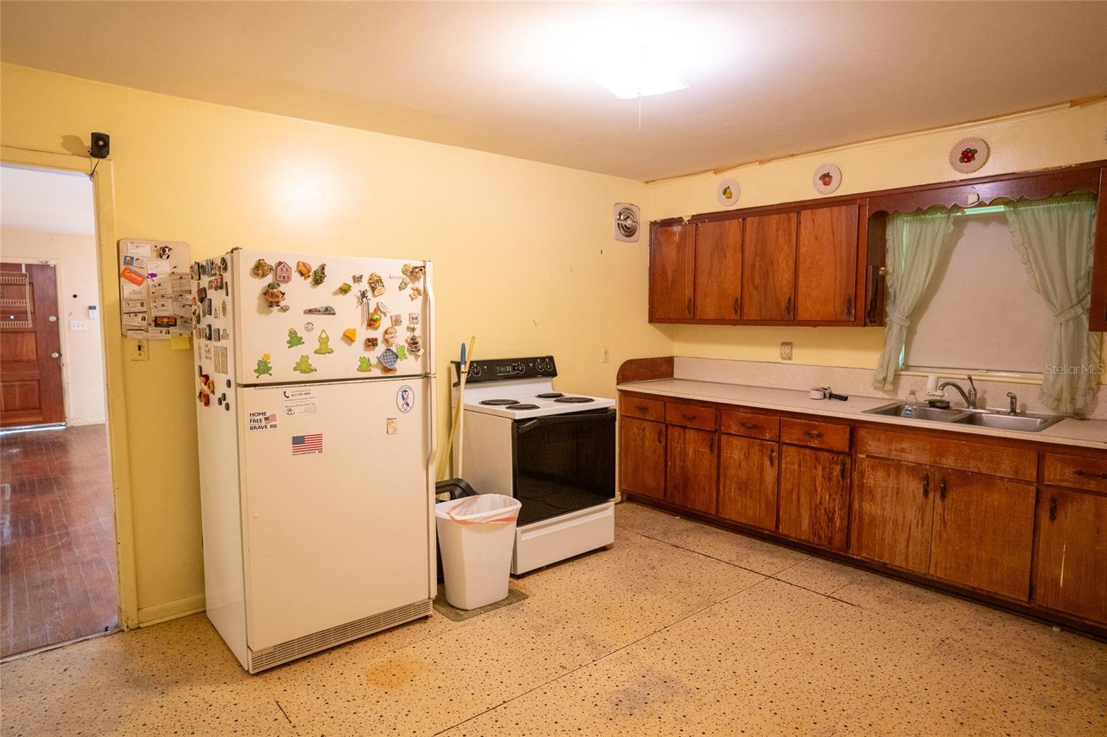5151 DREXEL RD — photo 17