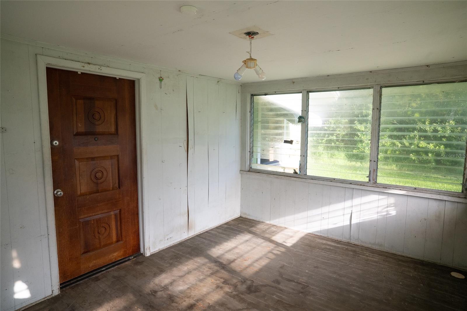 5151 DREXEL RD — photo 8