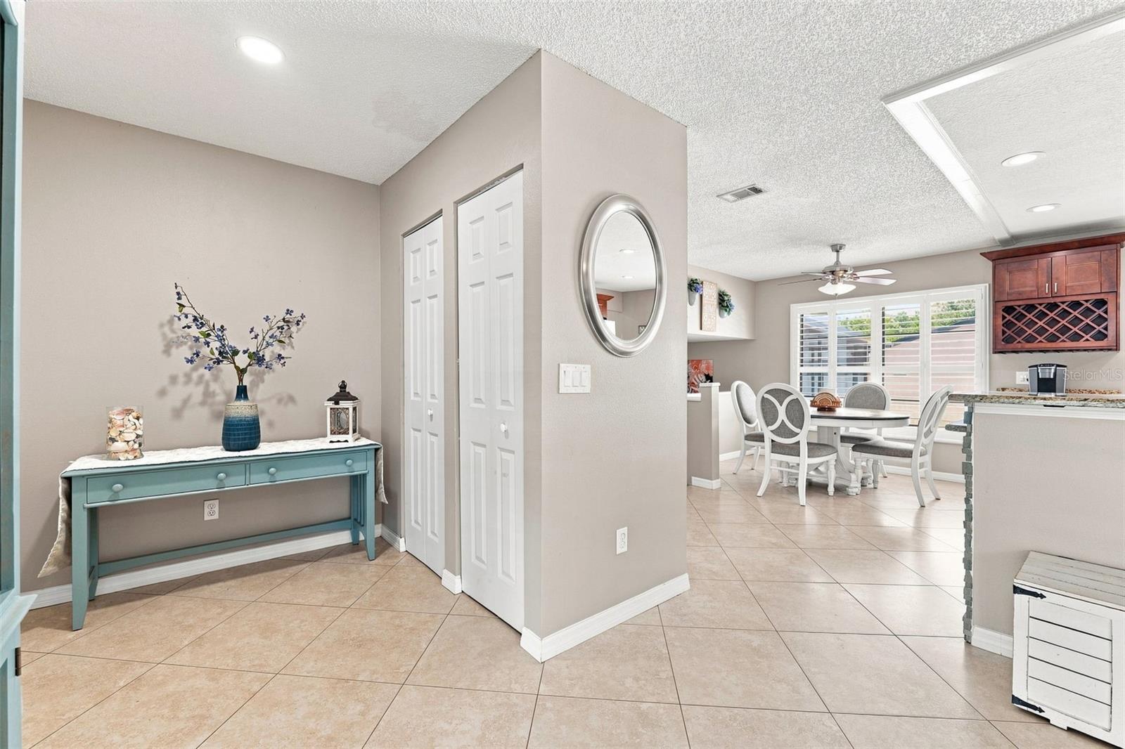 15868 COUNTRY LAKE DR — photo 5