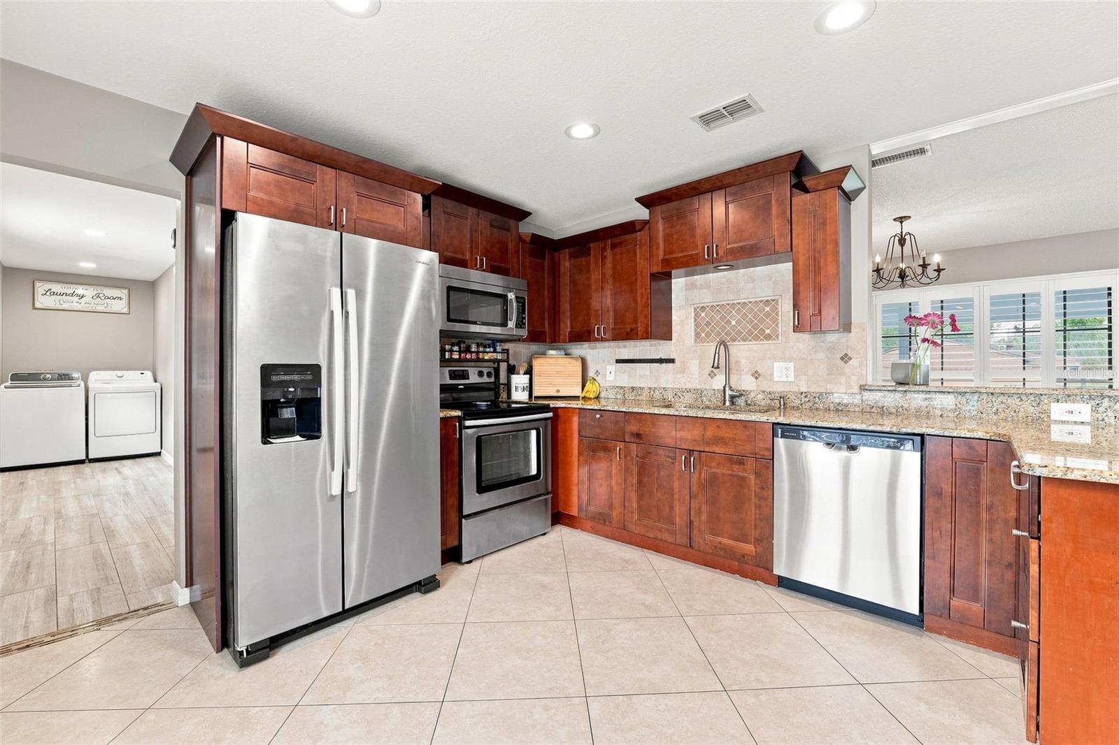 15868 COUNTRY LAKE DR — photo 13