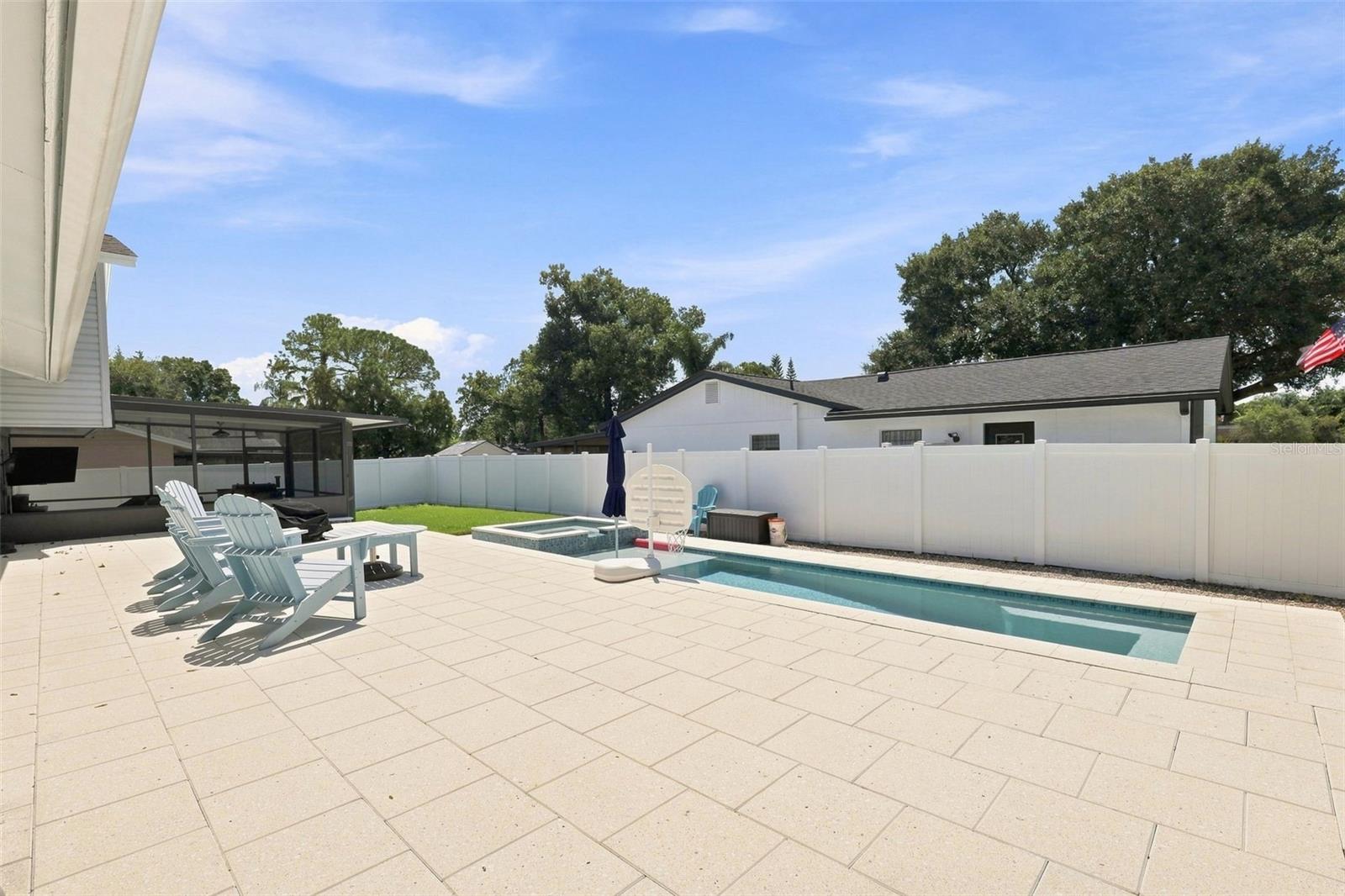 15868 COUNTRY LAKE DR — photo 27