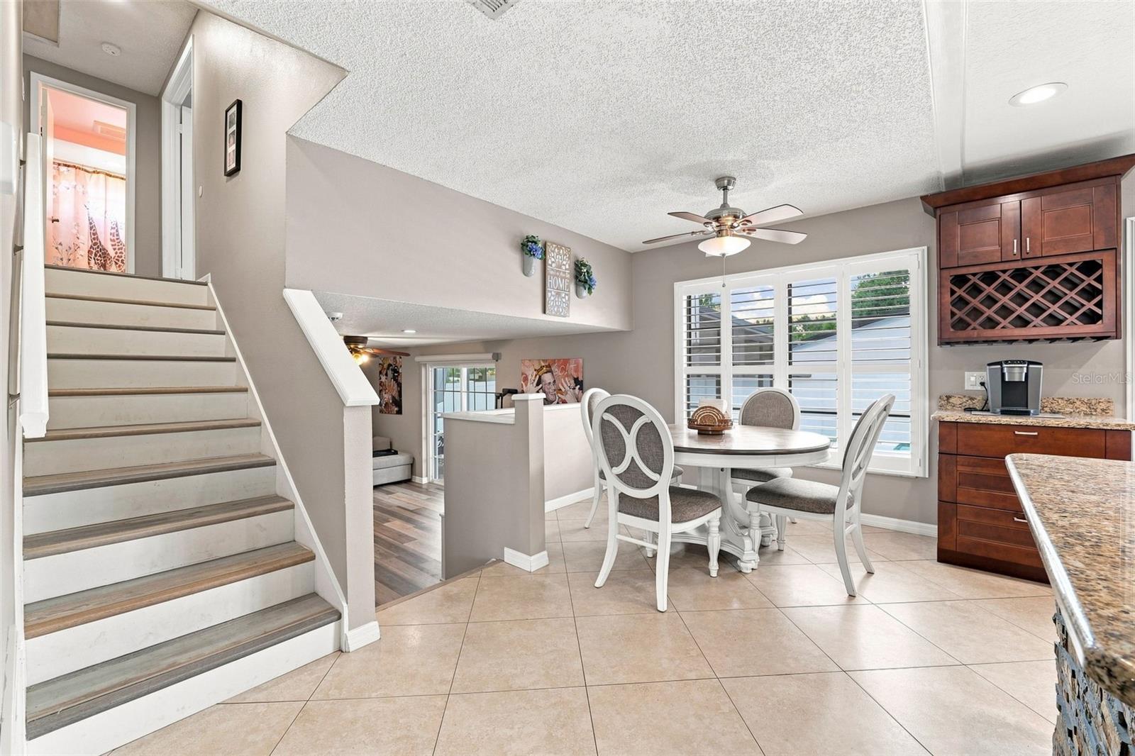 15868 COUNTRY LAKE DR — photo 33