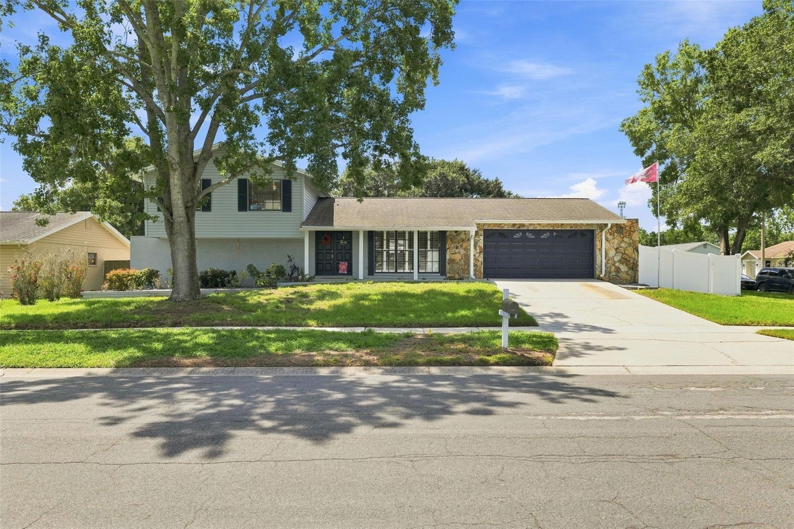 15868 COUNTRY LAKE DR — photo 51
