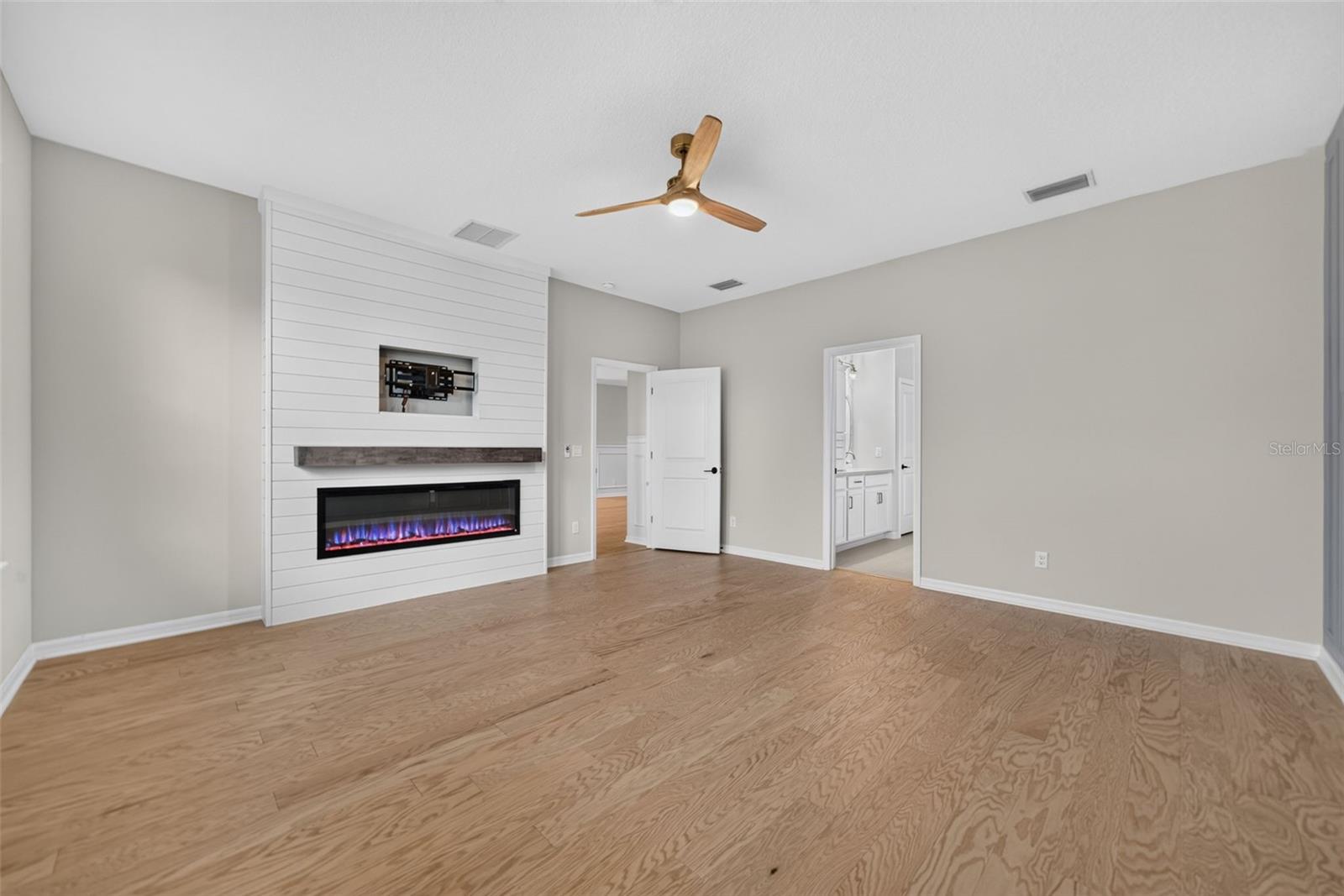 16552 STAR GRASS CIR — photo 57