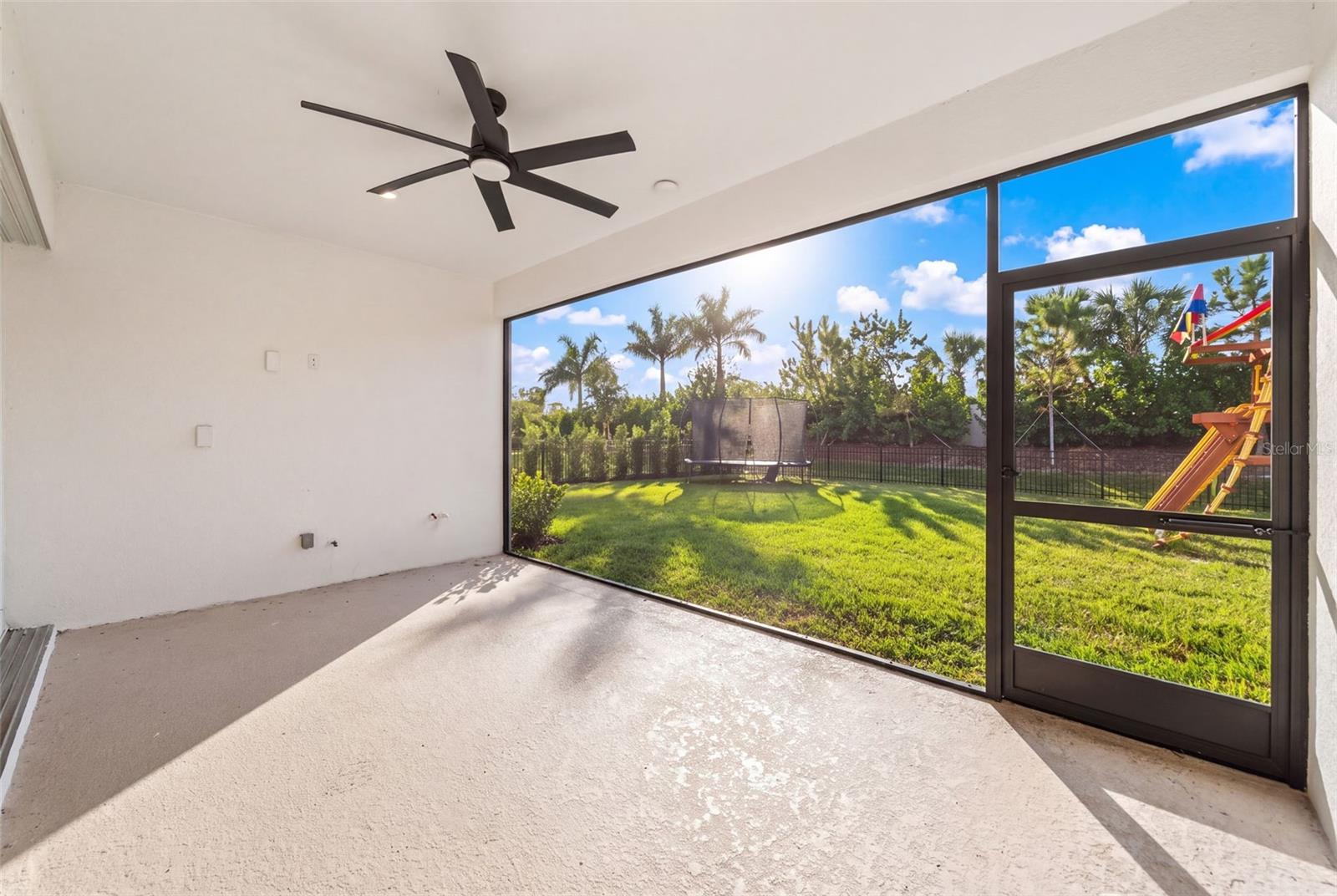 16552 STAR GRASS CIR — photo 47