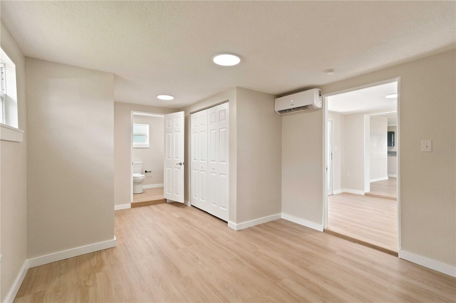 2057 GARDEN PKWY — photo 18