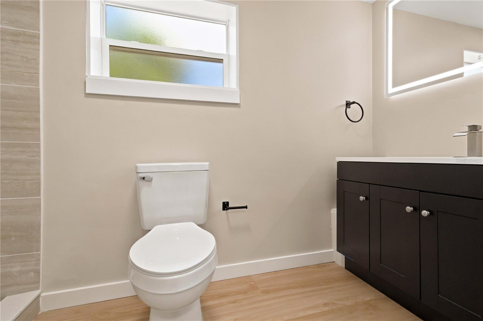 2057 GARDEN PKWY — photo 16